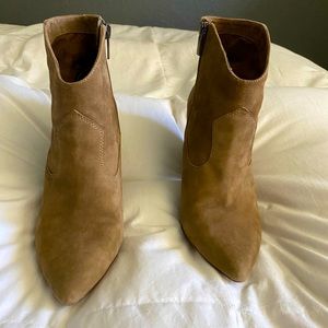 Vince Camuto Movinta Booties Tan Size 8